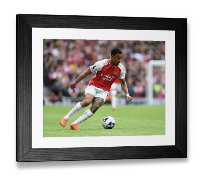 Framed Print : Arsenal FC v AFC Bournemouth - Premier League Framed Print : Arsenal FC v AFC Bournemouth - Premier League