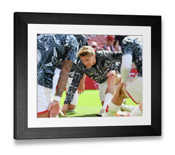 Framed Print : Arsenal FC v AFC Bournemouth - Premier League