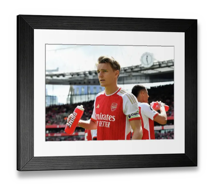 Framed Print : Arsenal FC v AFC Bournemouth - Premier League