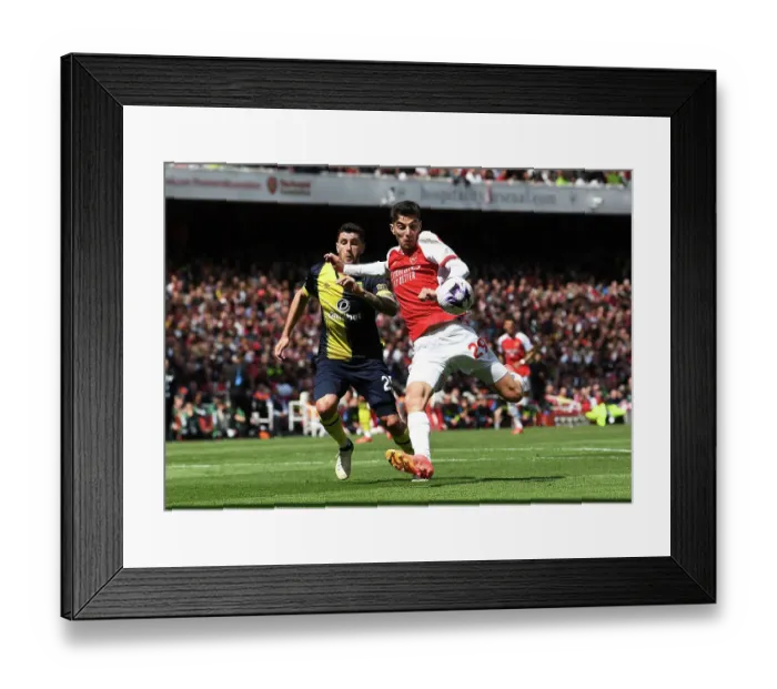 Framed Print : Arsenal FC v AFC Bournemouth - Premier League Framed Print : Arsenal FC v AFC Bournemouth - Premier League