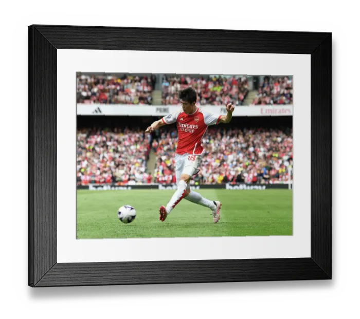 Framed Print : Arsenal FC v AFC Bournemouth - Premier League Framed Print : Arsenal FC v AFC Bournemouth - Premier League