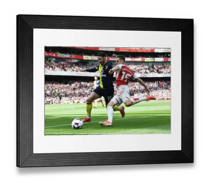 Framed Print : Arsenal FC v AFC Bournemouth - Premier League
