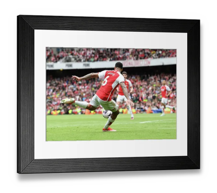 Framed Print : Arsenal FC v AFC Bournemouth - Premier League