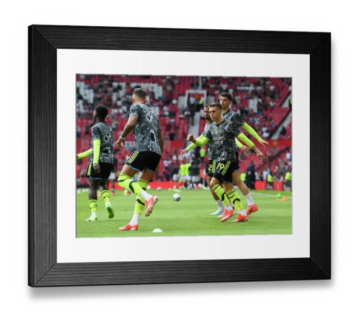 Framed Print : Manchester United v Arsenal FC - Premier League