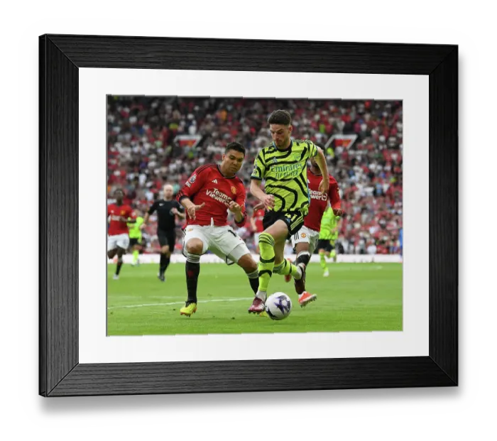 Framed Print : Manchester United v Arsenal FC - Premier League