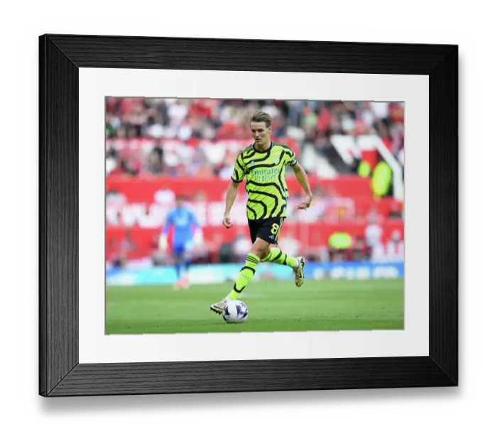 Framed Print : Manchester United v Arsenal FC - Premier League