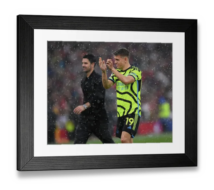 Framed Print : Manchester United v Arsenal FC - Premier League Framed Print : Manchester United v Arsenal FC - Premier League