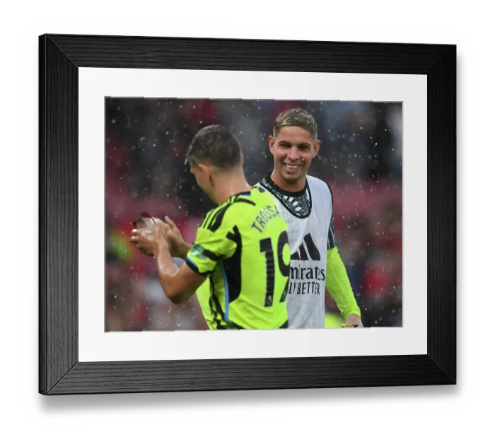 Framed Print : Manchester United v Arsenal FC - Premier League Framed Print : Manchester United v Arsenal FC - Premier League
