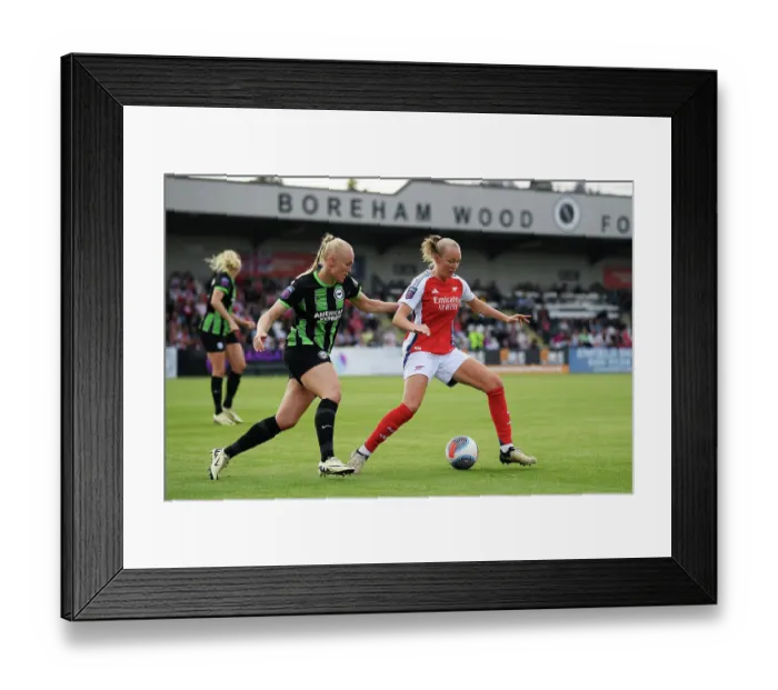 Framed Print : Arsenal FC v Brighton & Hove Albion - Barclays Women´s Super League Arsenal FC v Brighton & Hove Albion - Barclays Women´s Super League Framed Print : Arsenal FC v Brighton & Hove Albion - Barclays Women´s Super League Arsenal FC v Brighton & Hove Albion - Barclays Women´s Super League