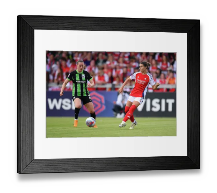 Framed Print : Arsenal FC v Brighton & Hove Albion - Barclays Women´s Super League Arsenal FC v Brighton & Hove Albion - Barclays Women´s Super League Framed Print : Arsenal FC v Brighton & Hove Albion - Barclays Women´s Super League Arsenal FC v Brighton & Hove Albion - Barclays Women´s Super League