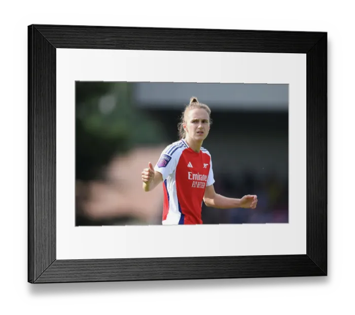 Framed Print : Arsenal FC v Brighton & Hove Albion - Barclays Women´s Super League Arsenal FC v Brighton & Hove Albion - Barclays Women´s Super League Framed Print : Arsenal FC v Brighton & Hove Albion - Barclays Women´s Super League Arsenal FC v Brighton & Hove Albion - Barclays Women´s Super League