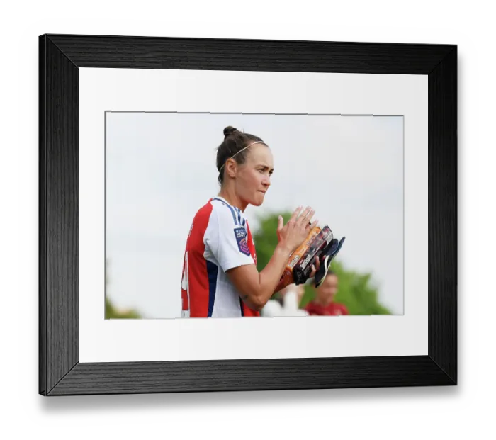 Framed Print : Arsenal FC v Brighton & Hove Albion - Barclays Women´s Super League Arsenal FC v Brighton & Hove Albion - Barclays Women´s Super League Framed Print : Arsenal FC v Brighton & Hove Albion - Barclays Women´s Super League Arsenal FC v Brighton & Hove Albion - Barclays Women´s Super League