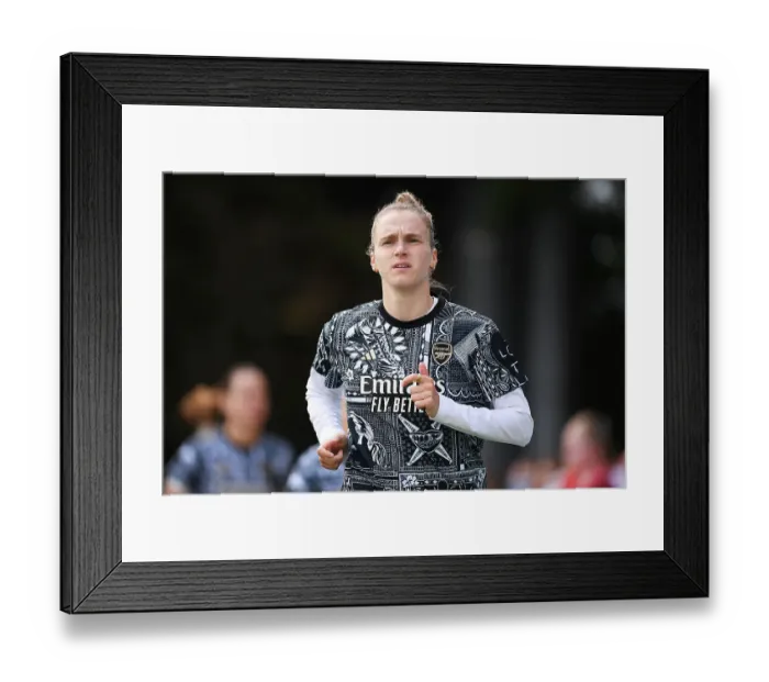 Framed Print : Arsenal FC v Brighton & Hove Albion - Barclays Women´s Super League Arsenal FC v Brighton & Hove Albion - Barclays Women´s Super League