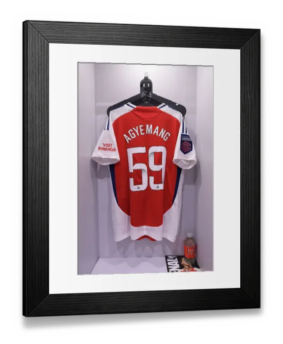 Framed Print : Arsenal FC v Brighton & Hove Albion - Barclays Women´s Super League Arsenal FC v Brighton & Hove Albion - Barclays Women´s Super League Framed Print : Arsenal FC v Brighton & Hove Albion - Barclays Women´s Super League Arsenal FC v Brighton & Hove Albion - Barclays Women´s Super League