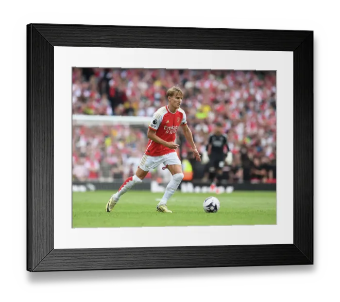 Framed Print : Arsenal FC v Everton FC - Premier League Framed Print : Arsenal FC v Everton FC - Premier League