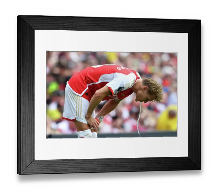 Framed Print : Arsenal FC v Everton FC - Premier League Framed Print : Arsenal FC v Everton FC - Premier League