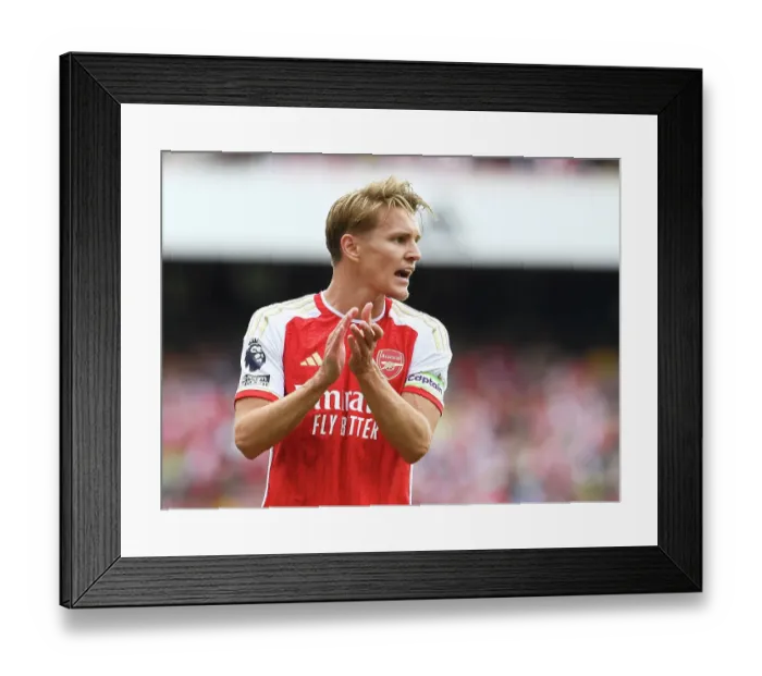 Framed Print : Arsenal FC v Everton FC - Premier League