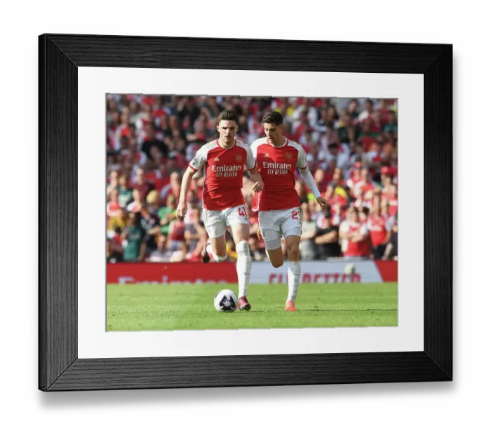 Framed Print : Arsenal FC v Everton FC - Premier League Framed Print : Arsenal FC v Everton FC - Premier League