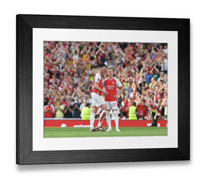 Framed Print : Arsenal FC v Everton FC - Premier League Framed Print : Arsenal FC v Everton FC - Premier League