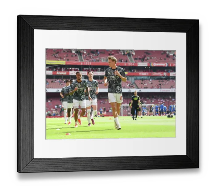 Framed Print : Arsenal FC v Everton FC - Premier League Framed Print : Arsenal FC v Everton FC - Premier League