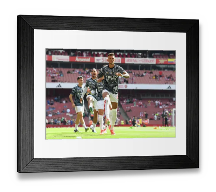 Framed Print : Arsenal FC v Everton FC - Premier League