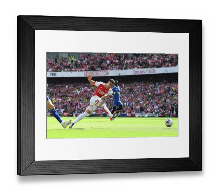Framed Print : Arsenal FC v Everton FC - Premier League Framed Print : Arsenal FC v Everton FC - Premier League