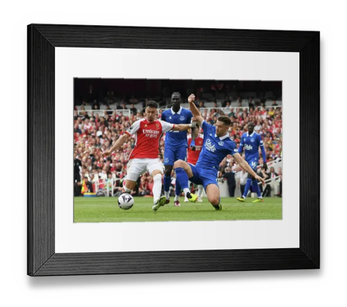 Framed Print : Arsenal FC v Everton FC - Premier League