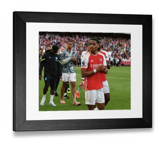 Framed Print : Arsenal FC v Everton FC - Premier League Framed Print : Arsenal FC v Everton FC - Premier League