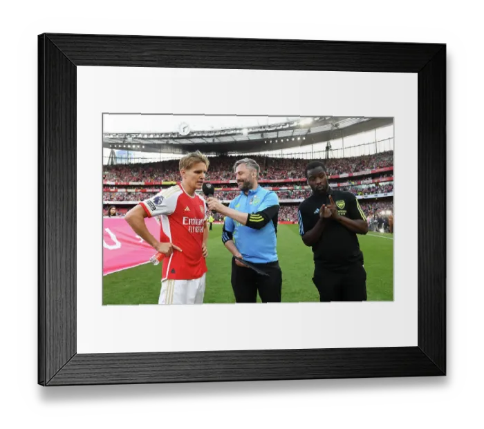 Framed Print : Arsenal FC v Everton FC - Premier League Framed Print : Arsenal FC v Everton FC - Premier League