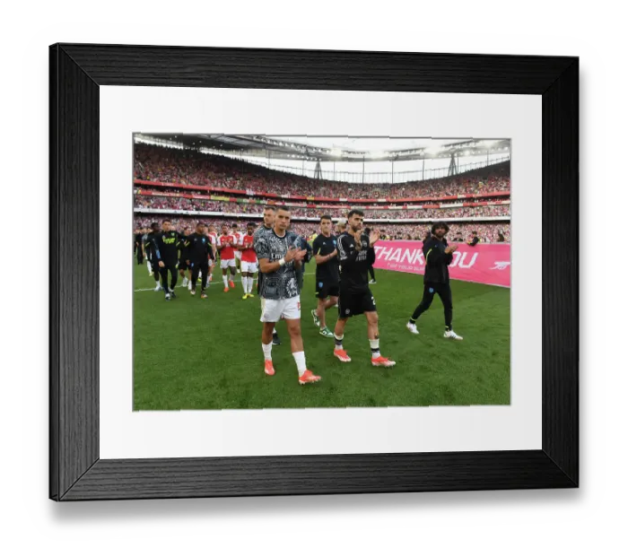 Framed Print : Arsenal FC v Everton FC - Premier League