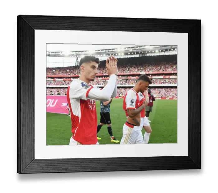 Framed Print : Arsenal FC v Everton FC - Premier League
