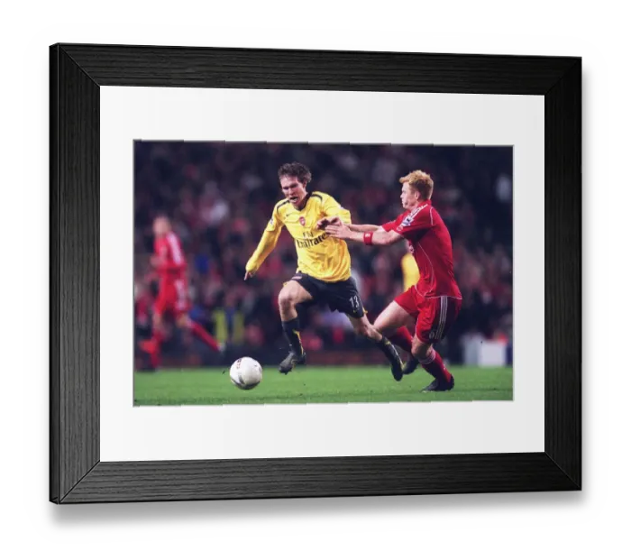 Framed Print : Hleb and Riise Clash: Arsenal's FA Cup Victory Over Liverpool (6 / 1 / 2007)