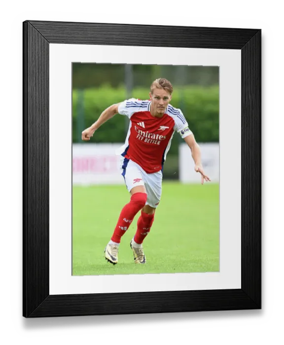 Framed Print : Arsenal XI v Leyton Orient XI: Pre-Season Friendly