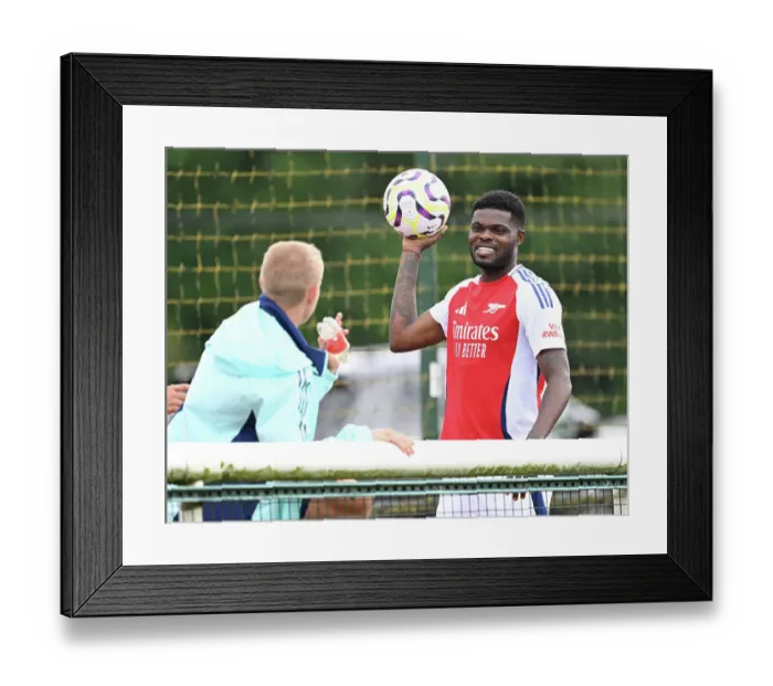 Framed Print : Arsenal XI v Leyton Orient XI: Pre-Season Friendly Framed Print : Arsenal XI v Leyton Orient XI: Pre-Season Friendly