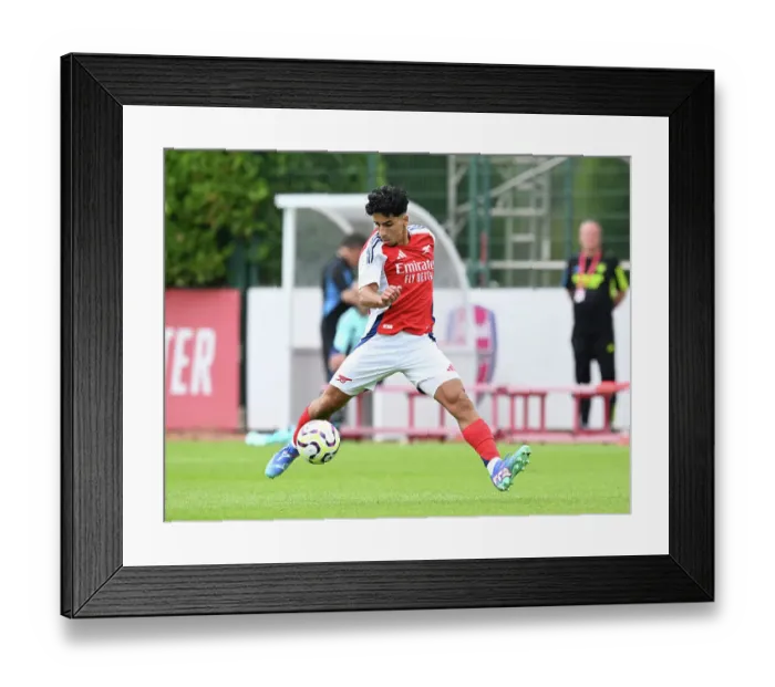 Framed Print : Arsenal XI v Leyton Orient XI: Pre-Season Friendly
