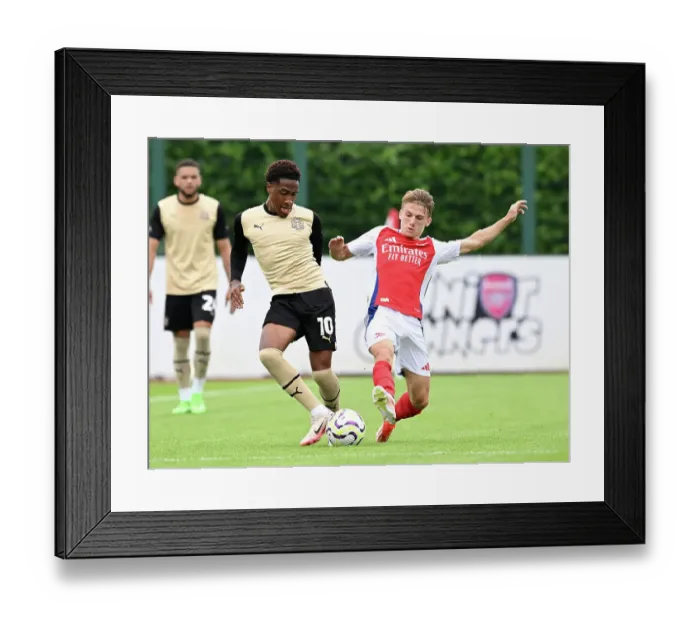 Framed Print : Arsenal XI v Leyton Orient XI: Pre-Season Friendly