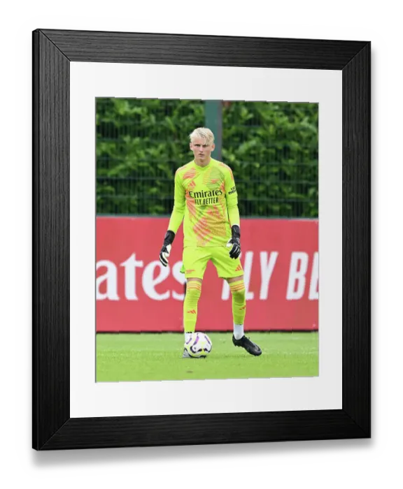 Framed Print : Arsenal XI v Leyton Orient XI: Pre-Season Friendly Framed Print : Arsenal XI v Leyton Orient XI: Pre-Season Friendly