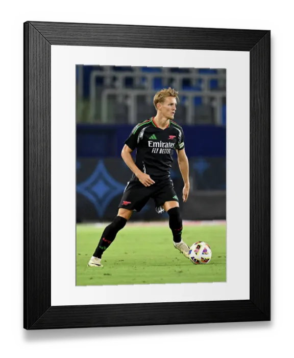 Framed Print : Arsenal FC v AFC Bournemouth - Pre-Season Friendly Framed Print : Arsenal FC v AFC Bournemouth - Pre-Season Friendly