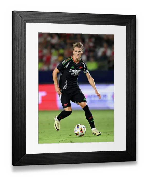 Framed Print : Arsenal FC v AFC Bournemouth - Pre-Season Friendly