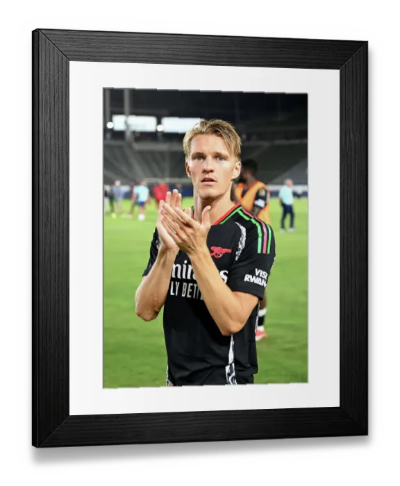 Framed Print : Arsenal FC v AFC Bournemouth - Pre-Season Friendly Framed Print : Arsenal FC v AFC Bournemouth - Pre-Season Friendly