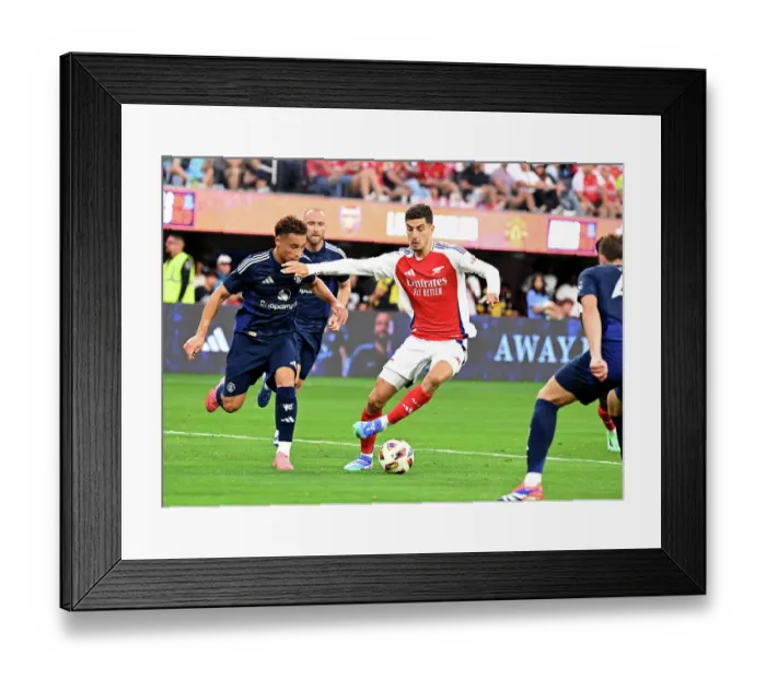Framed Print : Arsenal FC v Manchester United - Pre-Season Friendly
