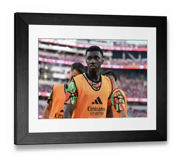 Framed Print : Arsenal FC v Manchester United - Pre-Season Friendly Framed Print : Arsenal FC v Manchester United - Pre-Season Friendly