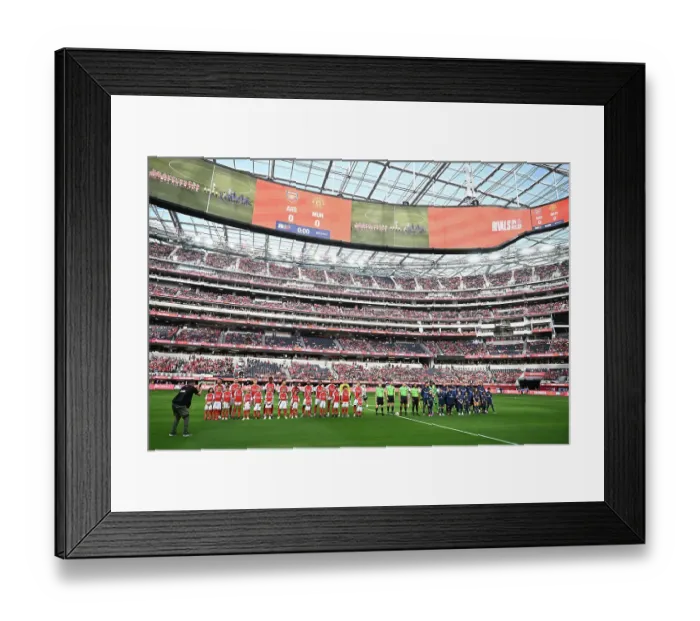 Framed Print : Arsenal FC v Manchester United - Pre-Season Friendly