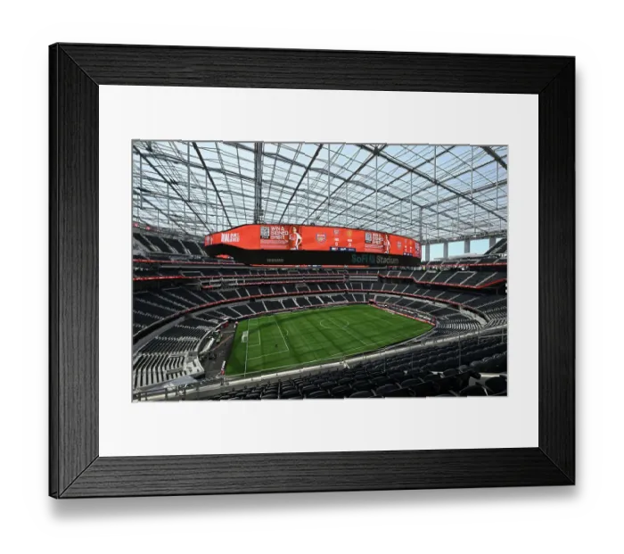 Framed Print : Arsenal FC v Manchester United - Pre-Season Friendly