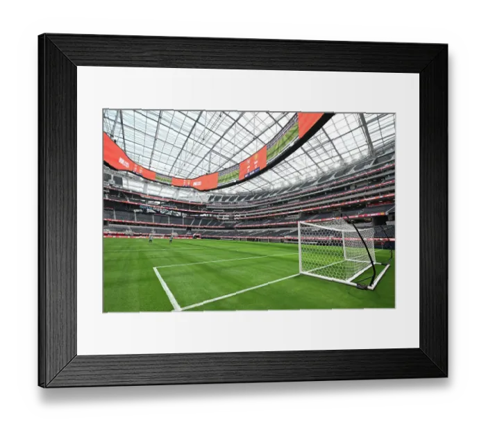 Framed Print : Arsenal FC v Manchester United - Pre-Season Friendly