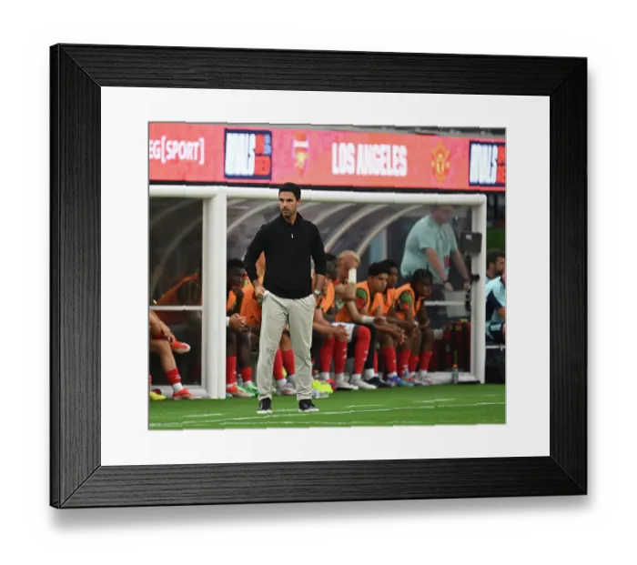 Framed Print : Arsenal FC v Manchester United - Pre-Season Friendly Framed Print : Arsenal FC v Manchester United - Pre-Season Friendly
