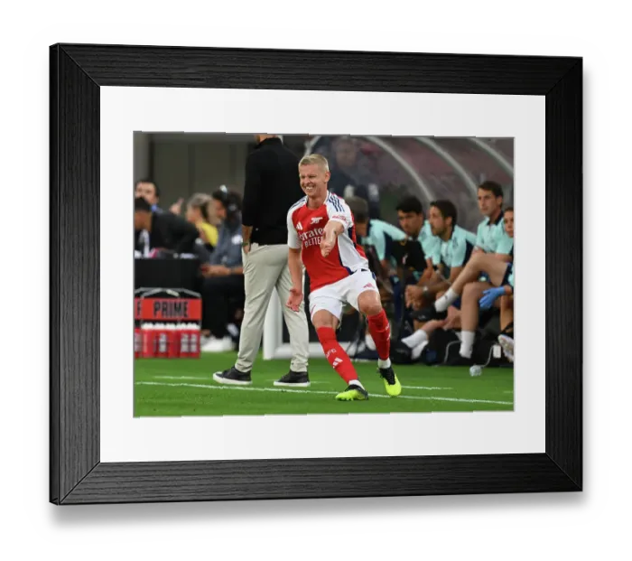 Framed Print : Arsenal FC v Manchester United - Pre-Season Friendly Framed Print : Arsenal FC v Manchester United - Pre-Season Friendly
