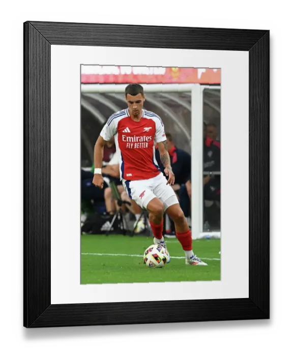 Framed Print : Arsenal FC v Manchester United - Pre-Season Friendly