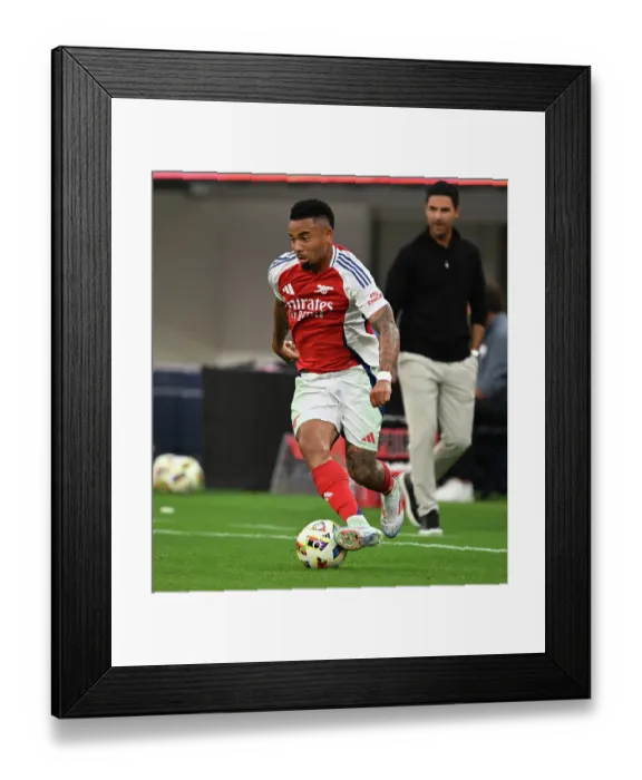 Framed Print : Arsenal FC v Manchester United - Pre-Season Friendly