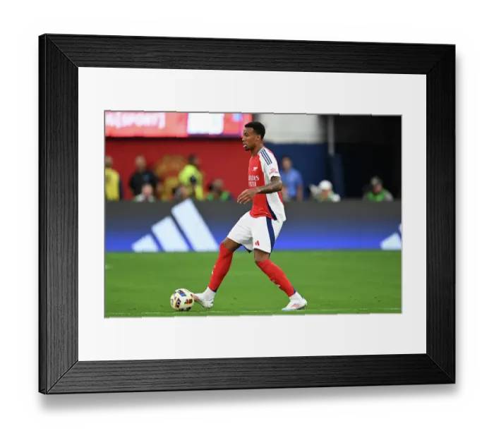 Framed Print : Arsenal FC v Manchester United - Pre-Season Friendly Framed Print : Arsenal FC v Manchester United - Pre-Season Friendly